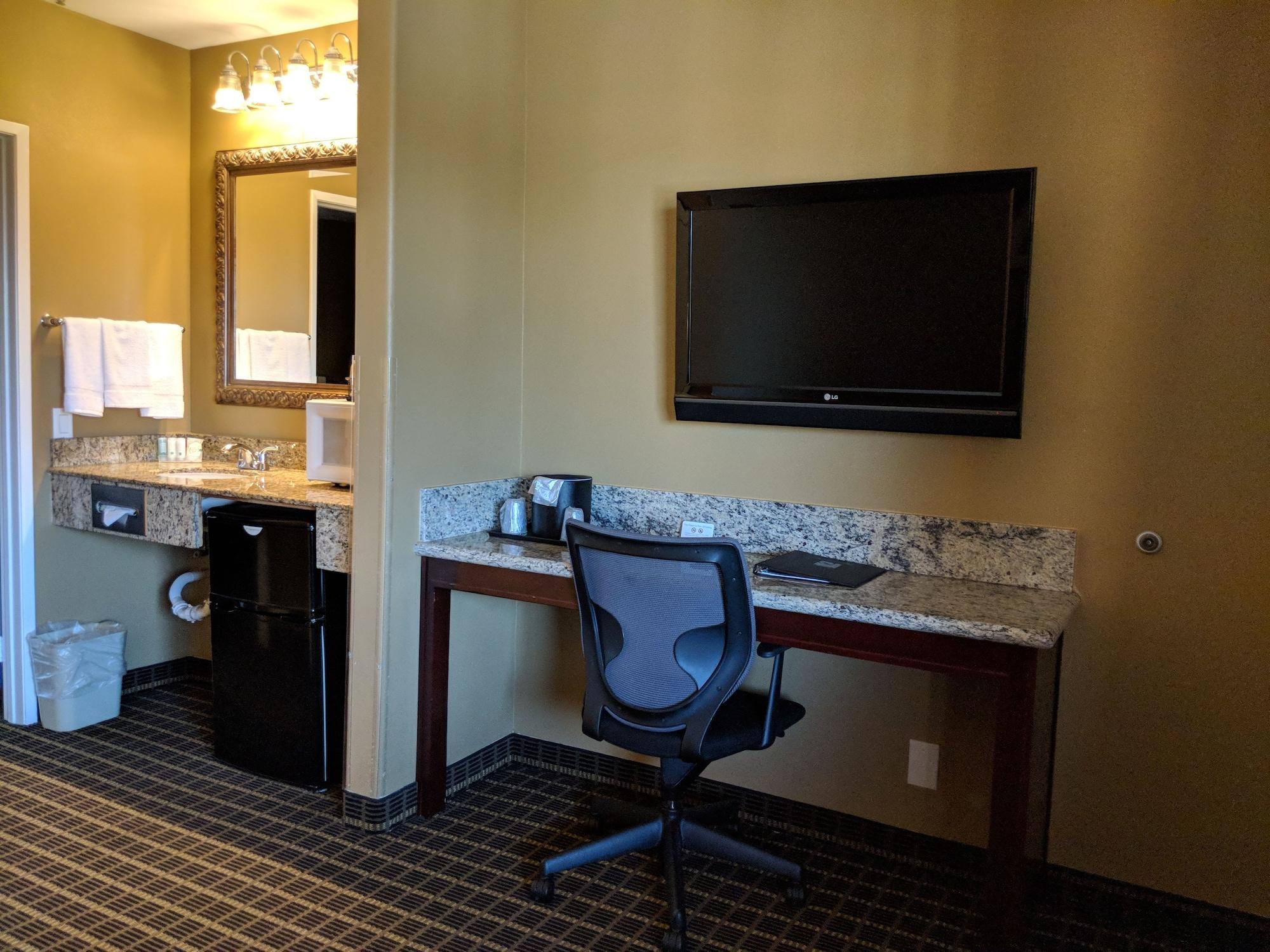 Quality Inn & Suites Westminster Seal Beach Εξωτερικό φωτογραφία