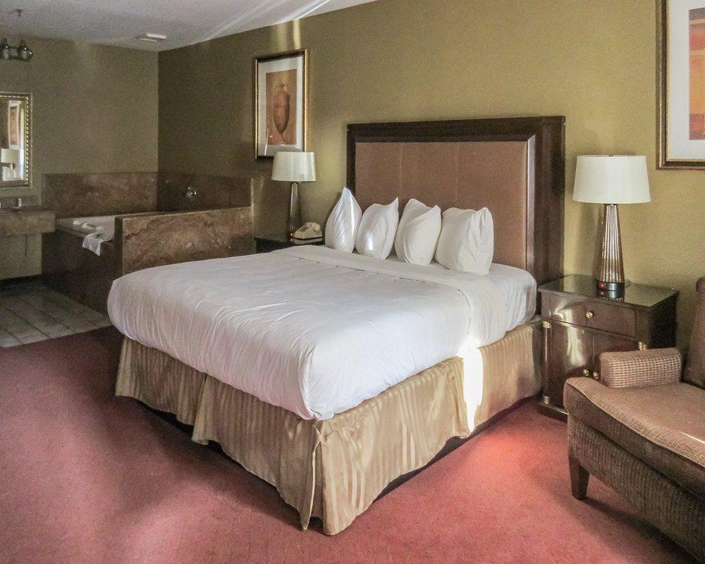 Quality Inn & Suites Westminster Seal Beach Εξωτερικό φωτογραφία