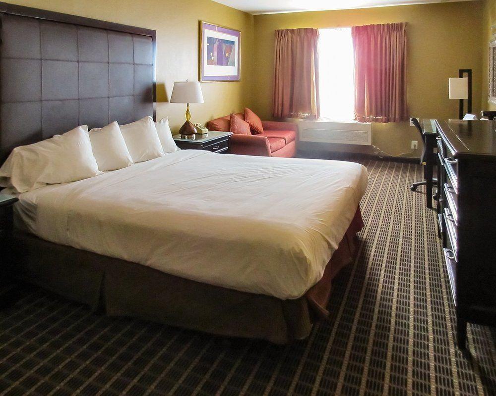 Quality Inn & Suites Westminster Seal Beach Εξωτερικό φωτογραφία
